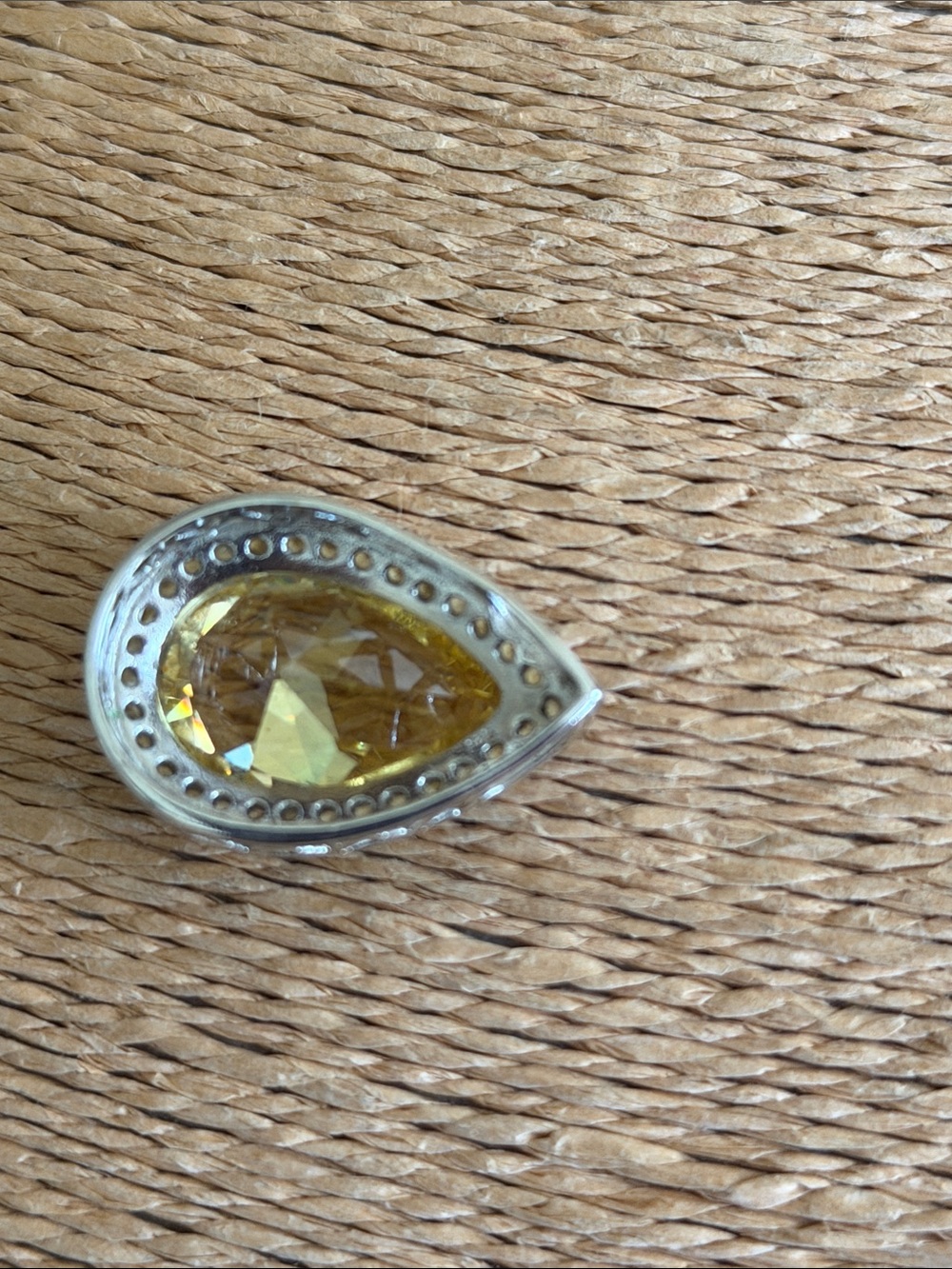 Citrine pendant large surrounded by citrine encased sterling silver latticed fr - Picture 9 of 13